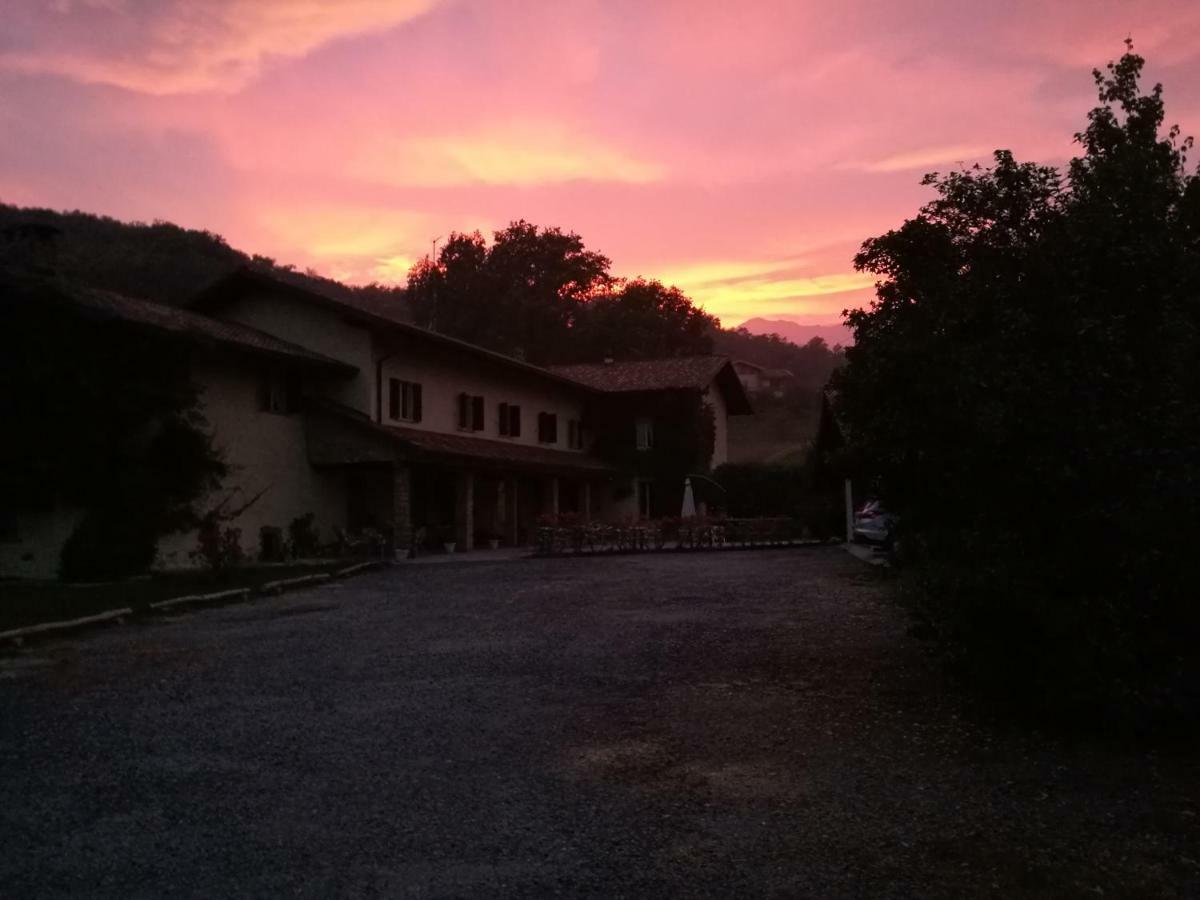 Отель Antica Cascina Del Medico Muzzano Экстерьер фото